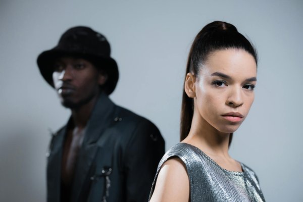 Découvrez le bonnet pompon fourrure femme tendance